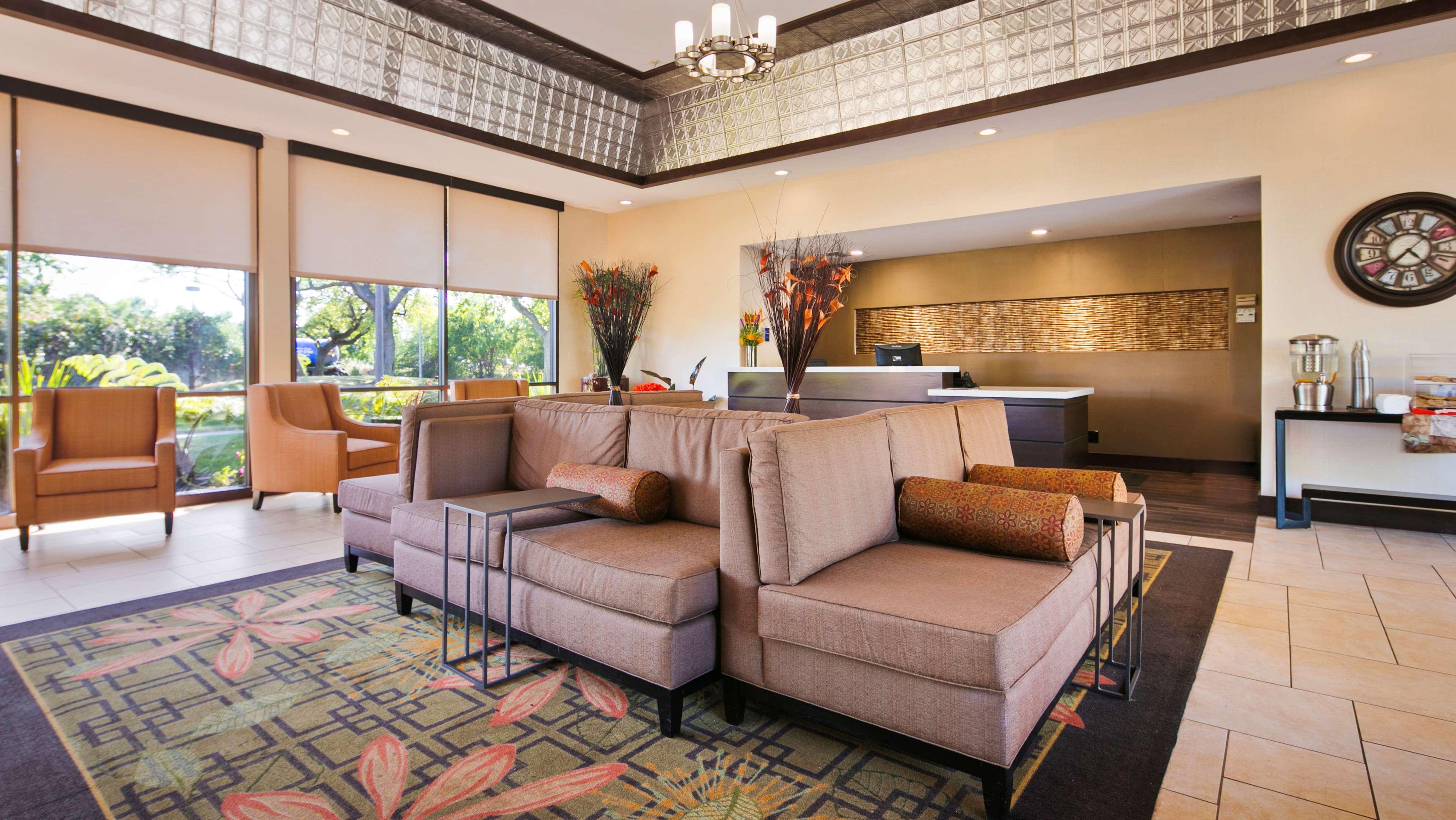 Best Western Plus Garden Court Inn Fremont Extérieur photo